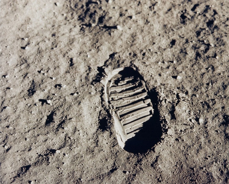 Moon Footmark